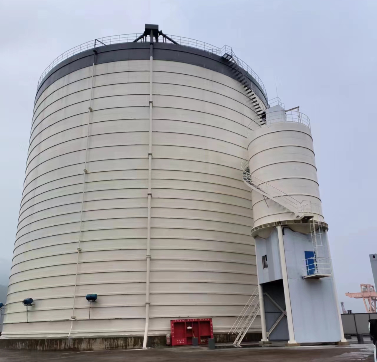 白山10万吨水泥钢板库